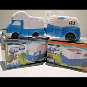 Cute RV and trailer planter for succulents or just put trinket or keys.